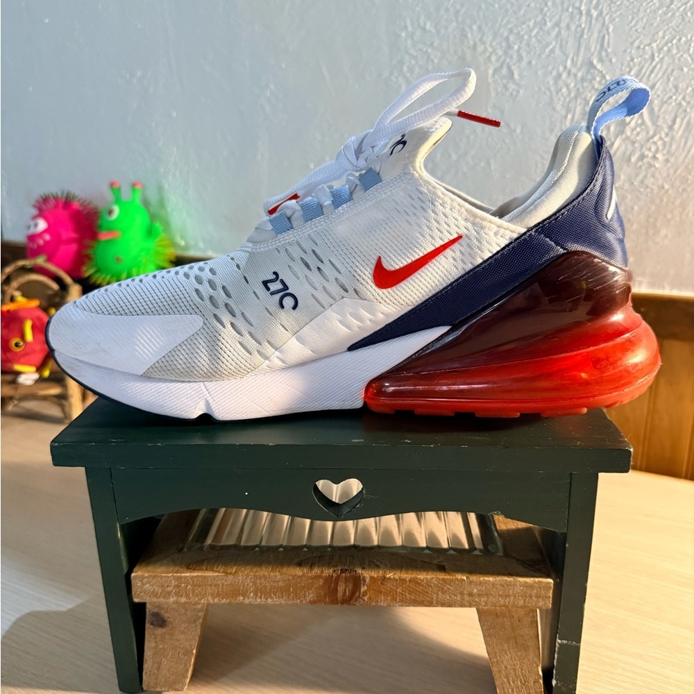 Nike Air Max 270 White, Red & Blue - Picture 8 of 10